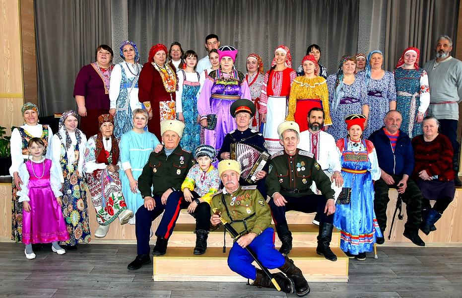 21 января в  Доме Культуры села Куяган  прошли русские народные вечерки.