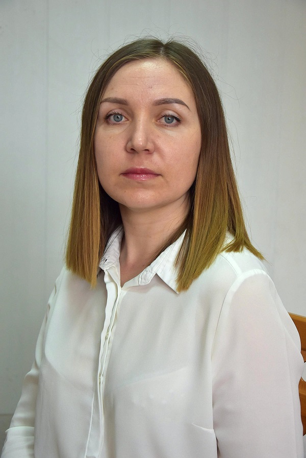 Логинова Елена Евгеньевна.